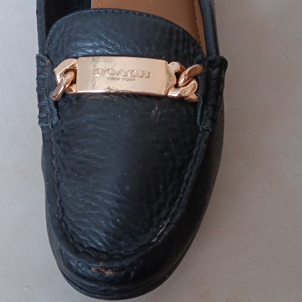 Coach Black Moc With Gold Buckle Size 7.5M - Picture 5 of 6